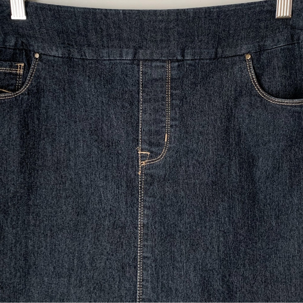 Reitmans size 9 jean skort - Picture 3 of 12